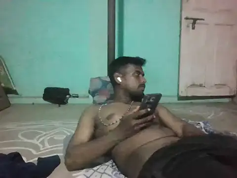 Tamilgud23's Webcam Show