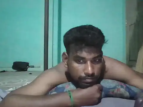 Pertunjukan Kamera Web Tamilgud23