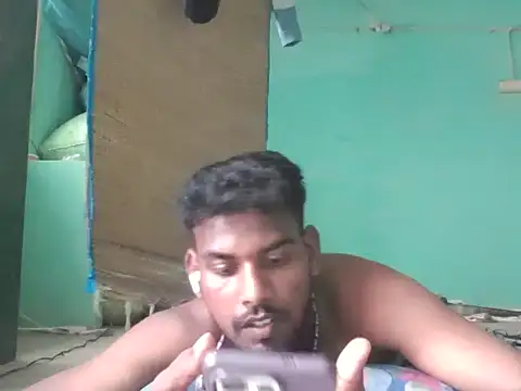 Show modela Tamilgud23 na web-kameri