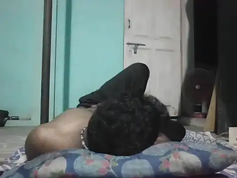 Pokazy przed kamerką – Tamilgud23