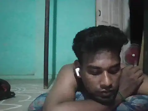 Webkamerová show Tamilgud23
