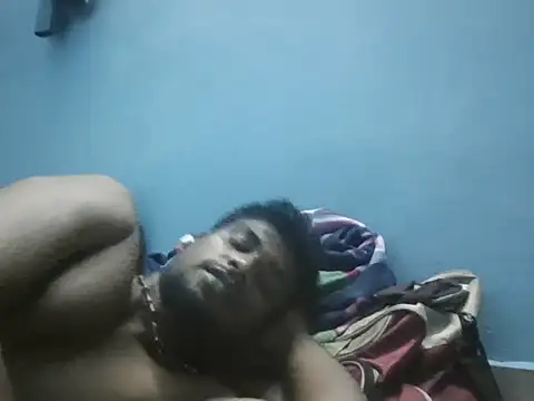 Pokazy przed kamerką – Tamilgud23