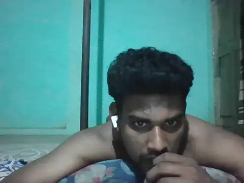 Tamilgud23n Webbikameraesitys