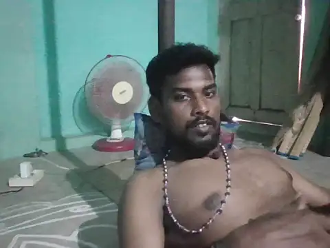 Tamilgud23のウェブカメラショー