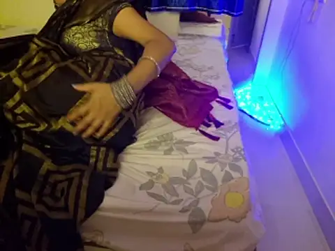 hot_spicey Webcam show