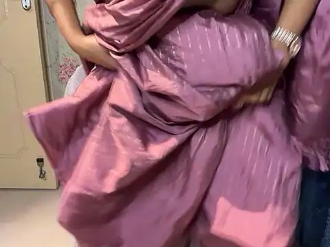hot_spiceyn Webbikameraesitys