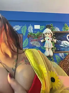 V-Hot-Sweti Adlı Modelin Web Kamerası Şovu