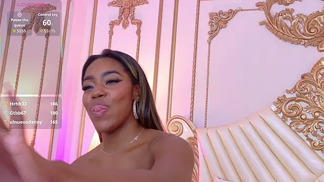 Chatroom XXX en direct de MiaPersie