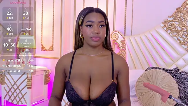 MiaPersie's Live XXX Chat