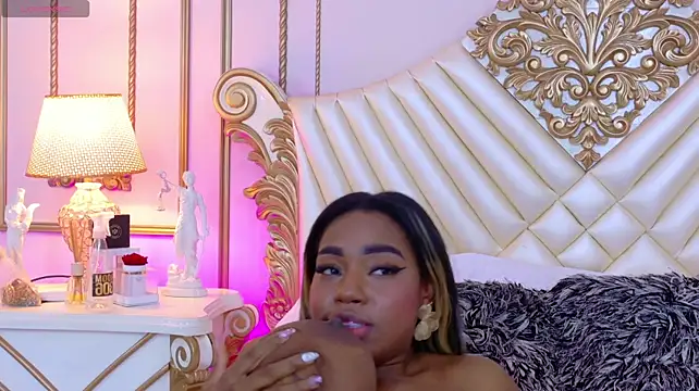 MiaPersien Live XXX chat