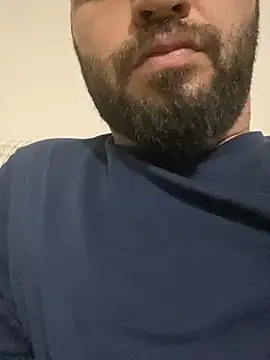 banuemre28 在線直播表演