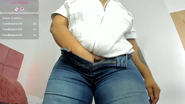 yunkeyc's Live XXX Chat