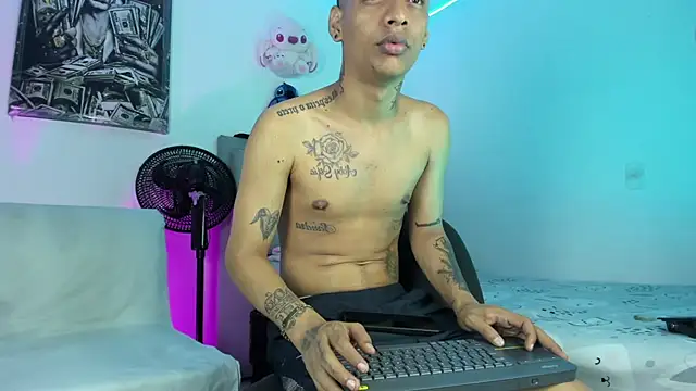 twinkDuohot 网络视讯表演