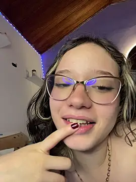 sukubo__'s Live XXX Chat