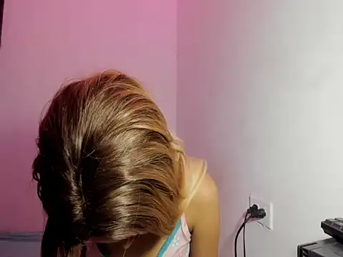 عرض كام calliedemon_