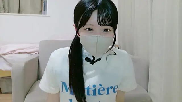 mia_mia_nyan Pertunjukan Webcam