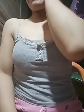 LucyyLy Pertunjukan Webcam
