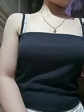 LucyyLy's Webcam Show