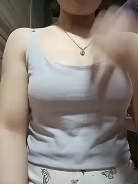 โชว์เว็บแคมของ LucyyLy