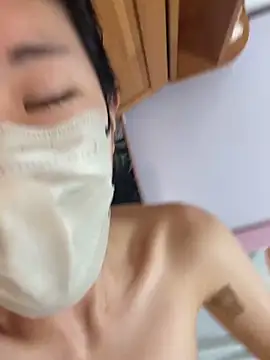 Lulu125216 Pertunjukan Webcam