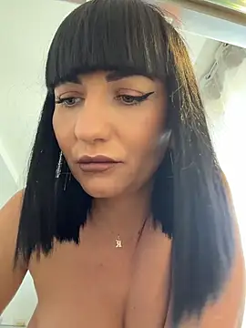 Онлайн чат XXX MysticCleo