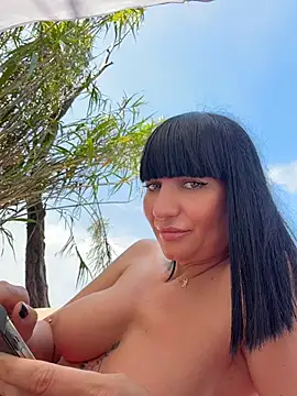 Show modela MysticCleo na web-kameri