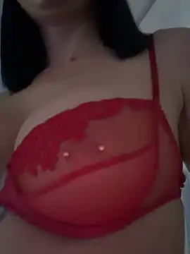 MysticCleo Show in webcam