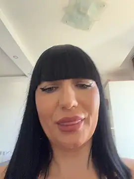Show modela MysticCleo na web-kameri