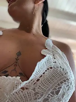 Show modela MysticCleo na web-kameri