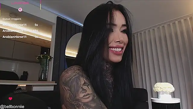 Webkamerová show belllbonniie