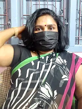 Miss-Maggi webcam show