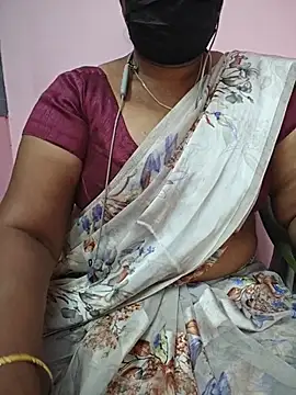 Tamil_Neela Chat XXX live