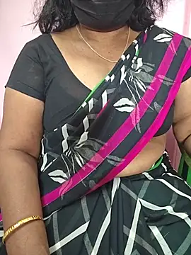 Tamil_NeelaのライブXXXチャット