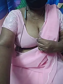 Tamil_Neela Chat XXX in diretta