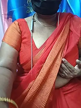 Pokazy przed kamerką – Tamil_Neela