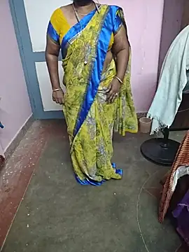 Tamil_NeelaのライブXXXチャット