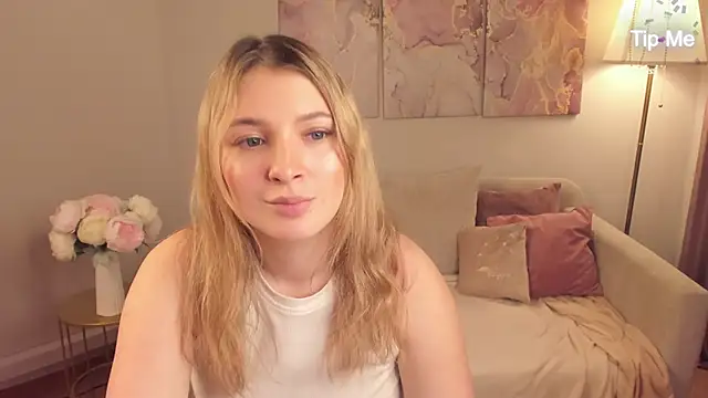 Chatroom XXX en direct de MilinaMorris