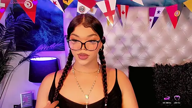 Keira_Fox31 Show Webcam