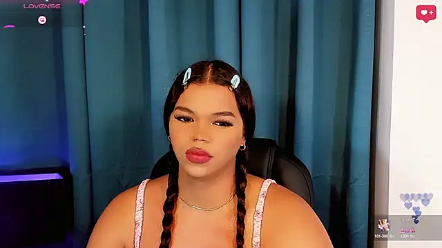 Keira_Fox31's Webcam Show