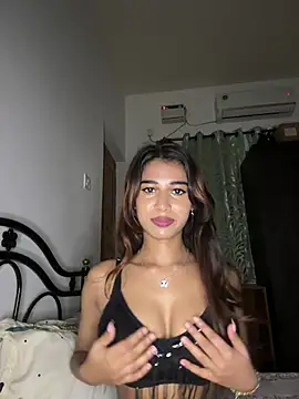STRIP_GLOW's Webcam Show