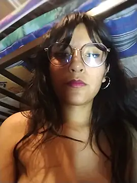 Chat XXX Live Regina_Shine