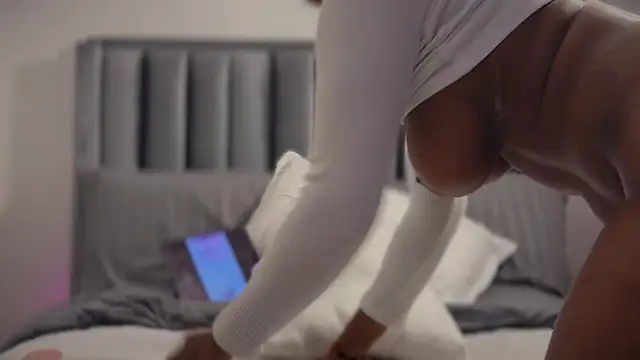 عرض كام CharlottX