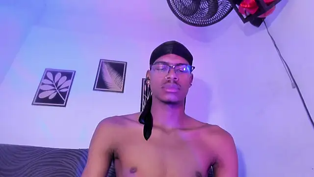 عرض كام criss_zuri