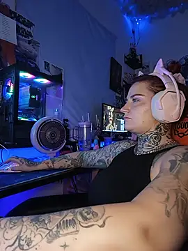 blazed_vixen's Webcam Show