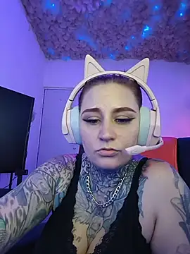 blazed_vixen Шоу с уебкамера