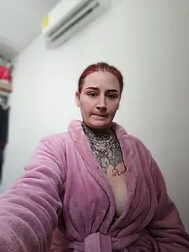 blazed_vixen's Webcam Show