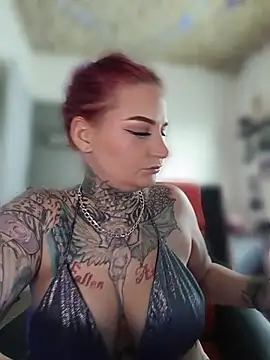 blazed_vixen: вебкам-шоу