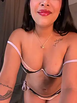 Sara-Evans 웹캠 쇼