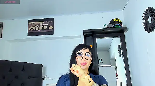 แชท XXX สดของ Vicky_hotmilf
