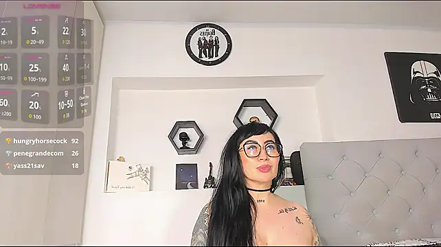Vicky_hotmilf Chat XXX live